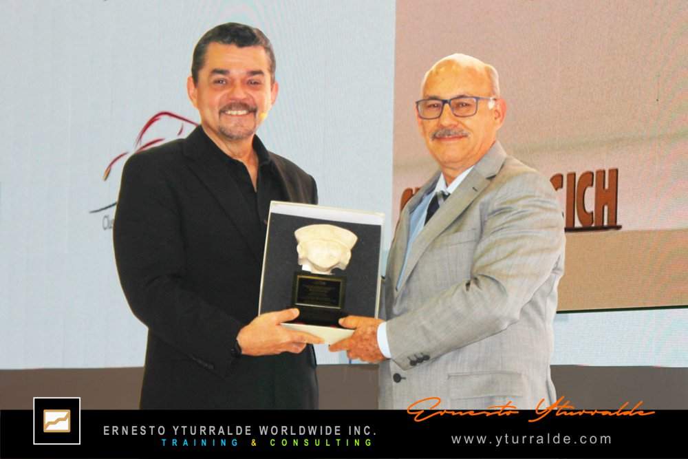 Kickoff LATAM con Ernesto Yturralde